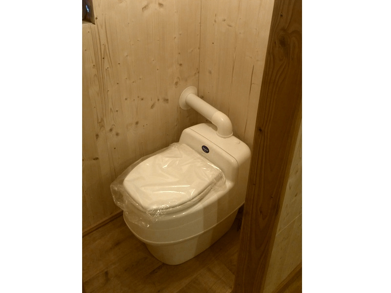 tiny-huchler-Toilette tiny-huchler-Toilette